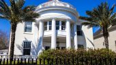 Glen Henley’s private tour is a must-do if you want to see and understand New Orleans.