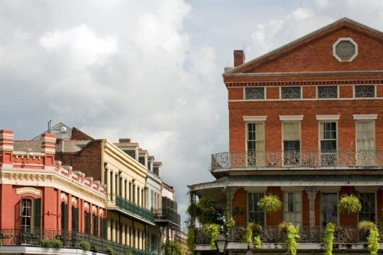 New Orleans Small-Group City and Cemetery Tour