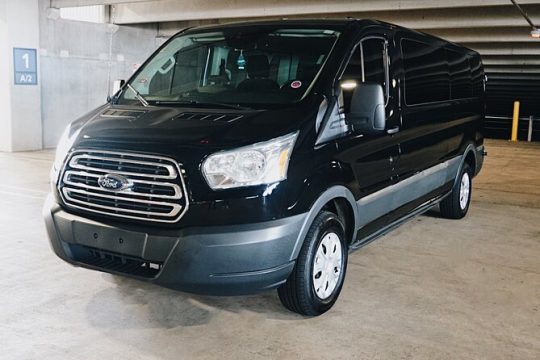 Nashville Arrival Chauffeur Driven Transport by Private Van