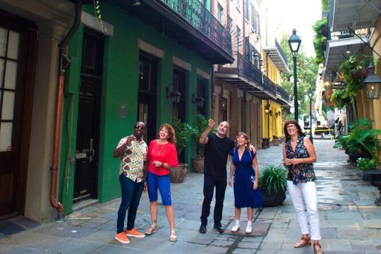 Private French Quarter & Garden District Tour: Walk and Drive Combo