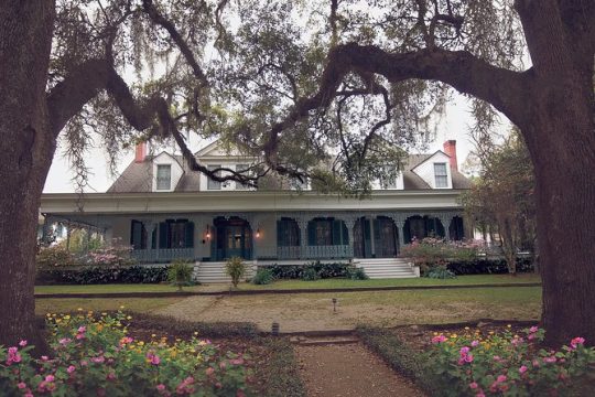 The Myrtles Plantations Private Tour with Transportation