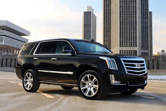 Private Transfer: New Orleans to Louis Armstrong Airport MSY in Luxury SUV