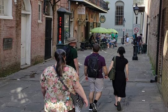 Small Group Local's Guide to the French Quarter Tour
