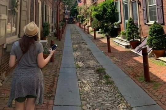 Mysteries on the Move: Scavenger Hunt in New Orleans
