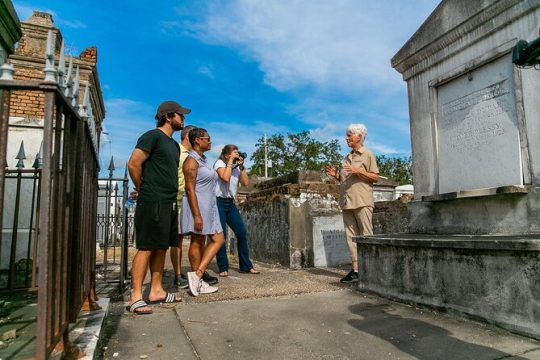 St. Louis Cemetery No. 1 Official Walking Tour - Enters the Cemetery