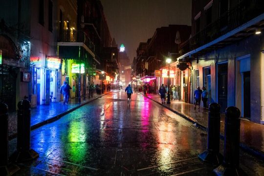 Self Guided Audio Ghost Tour in New Orleans in 6 Languages