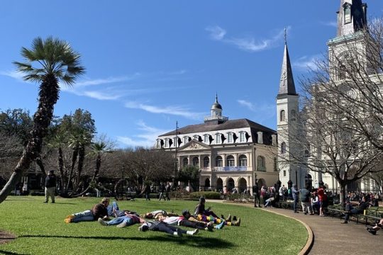 45 minutes in Jackson Square
